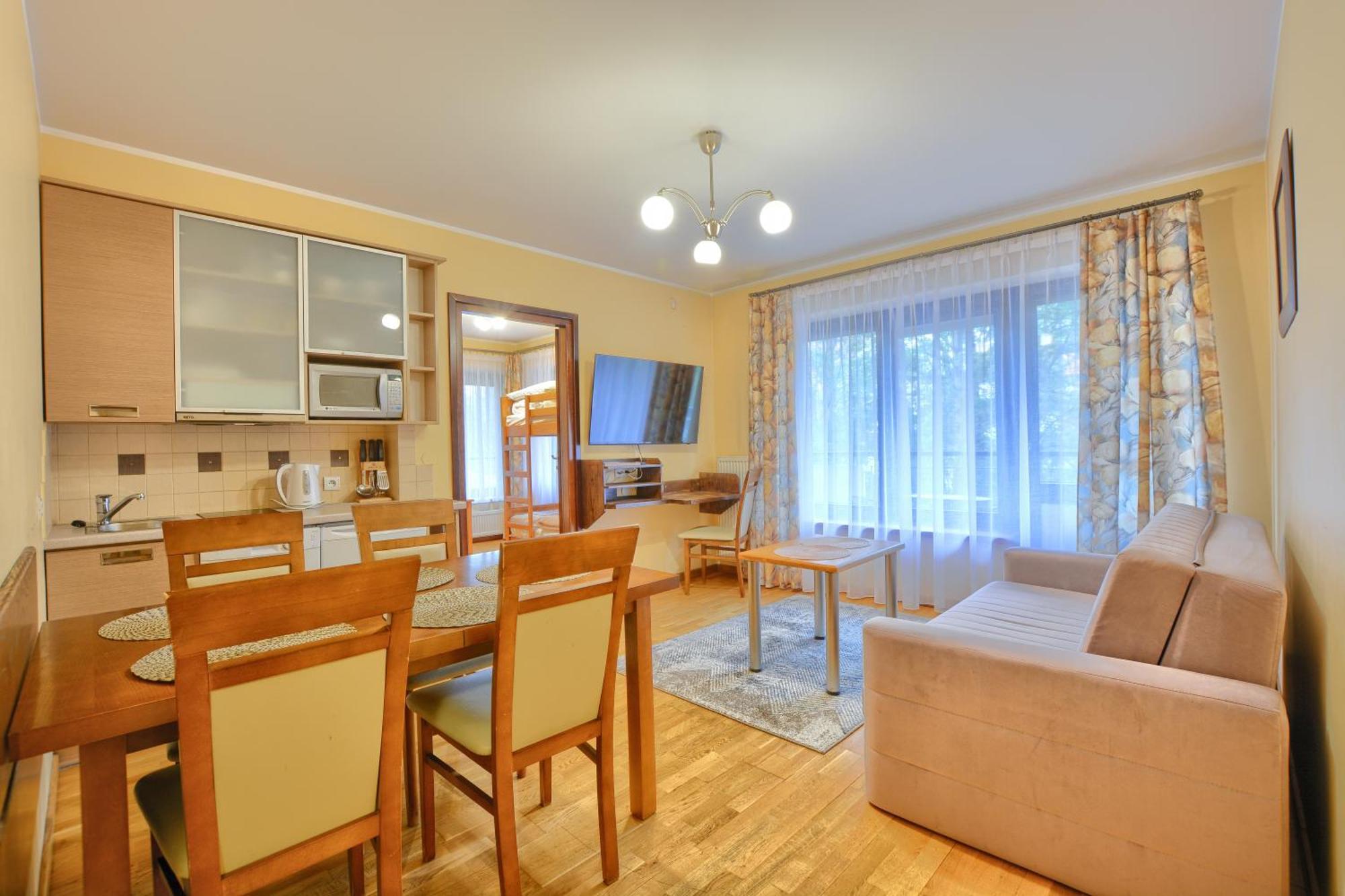 Apartamenty Na Pierwszym Pietrze Krynica Zdroj Buitenkant foto