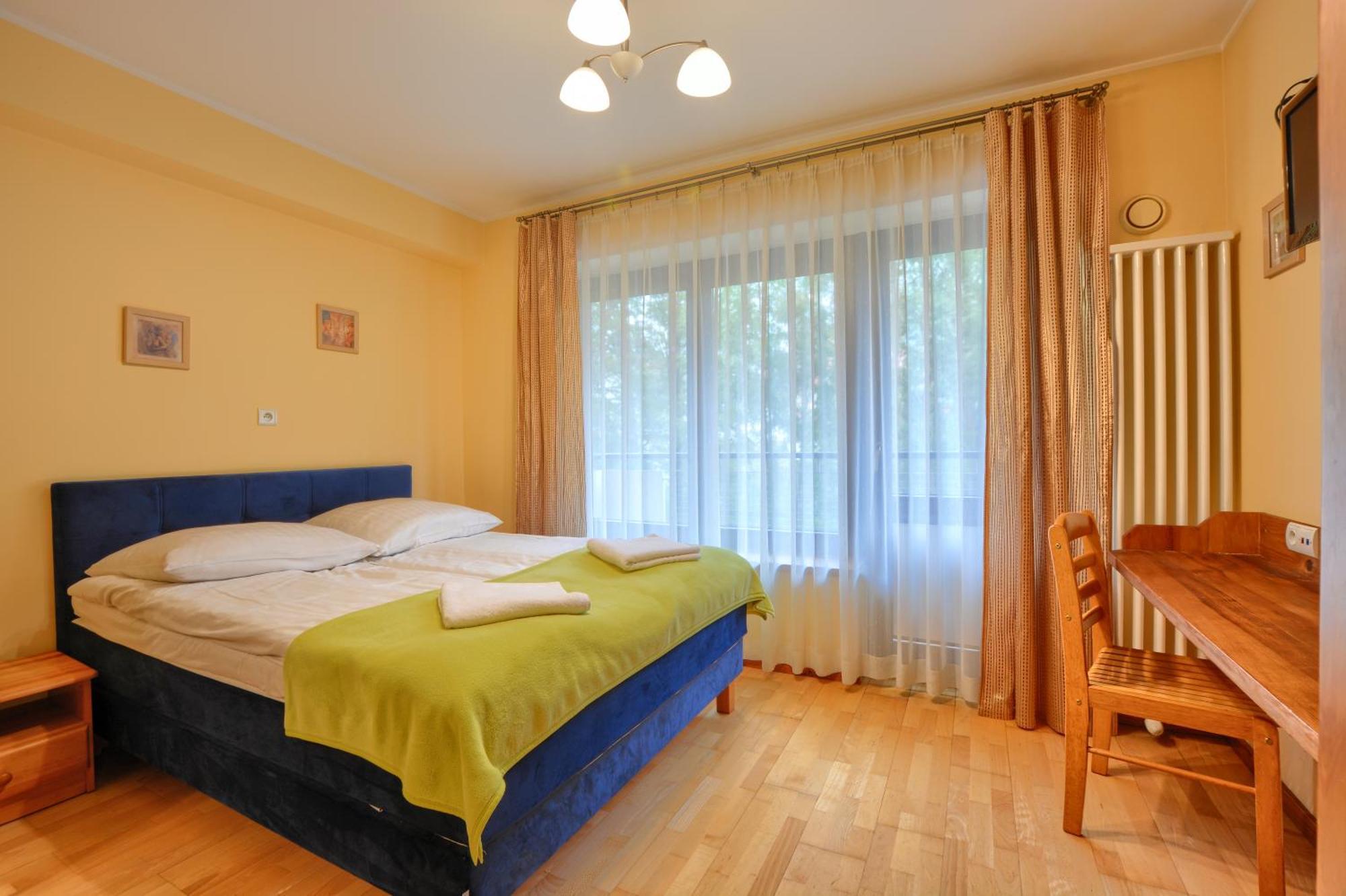 Apartamenty Na Pierwszym Pietrze Krynica Zdroj Buitenkant foto